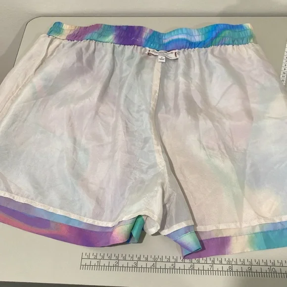 Johnny Was Merida marble silk short size medium. Fully lined with silk. Pockets